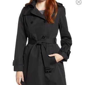 London Fog black Heritage trench coat L
